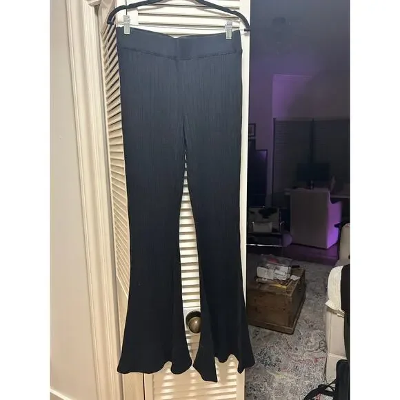 NWT L'agence Kiki H/R Pull on Flare Pant - L - Picture 4 of 5